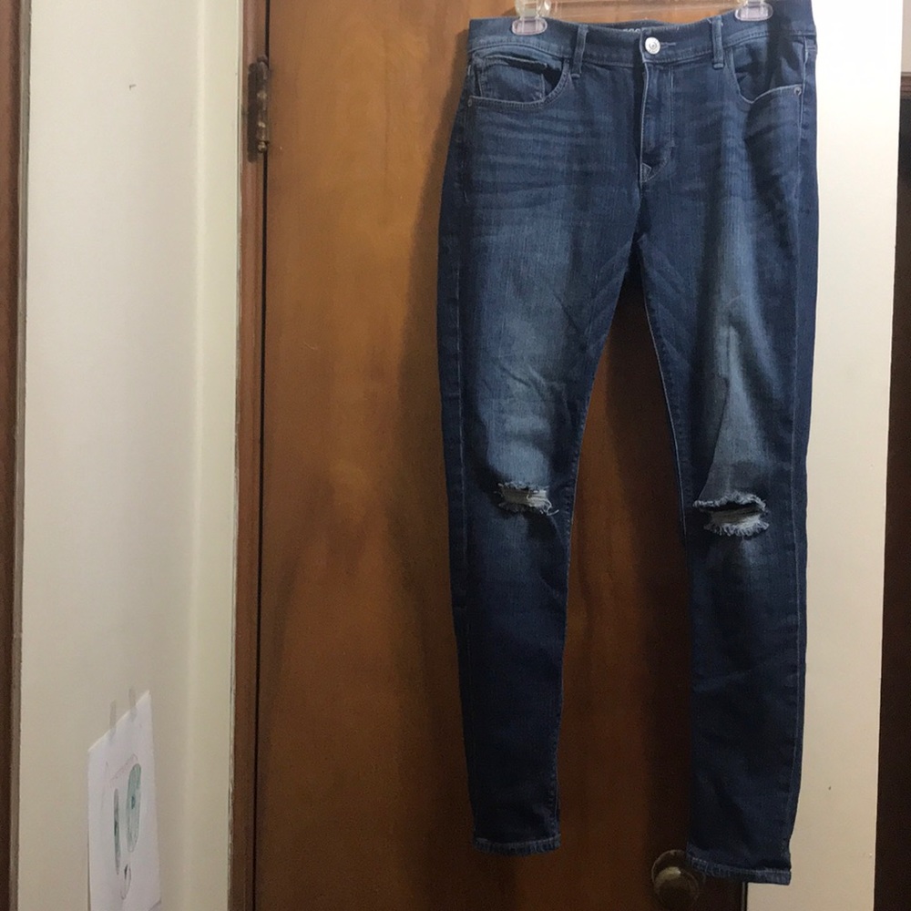 Express size 10 legging jean slit knee distressed